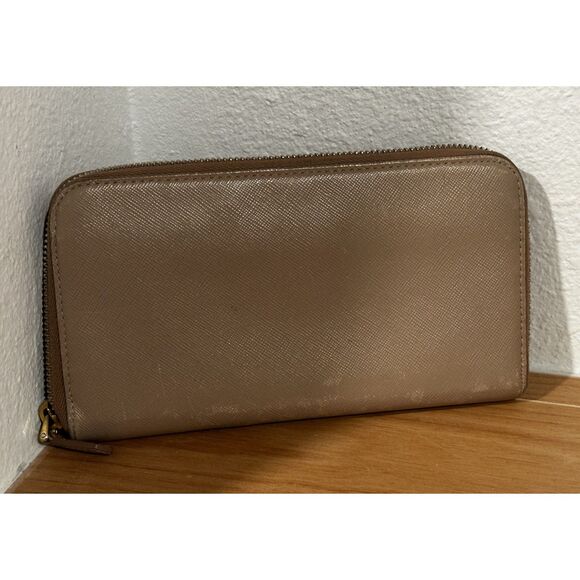 PRADA Beige Saffiano Leather Fiocco Bow Long Wallet GUC - Picture 2 of 7